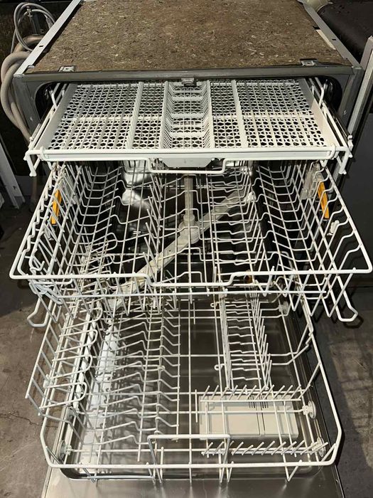 Съдомиялна +гаранция. MIELE пълно вграждане. Безплатна доставка  София