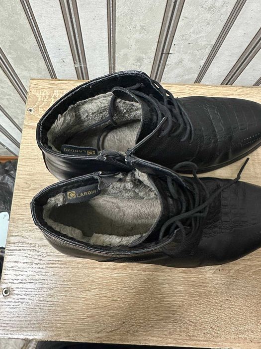 Зимняя тёплая обувь 2 пары