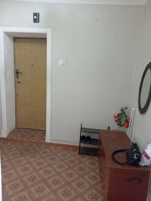 4 хонали квартира оилага узок муддатга ижарага берилади