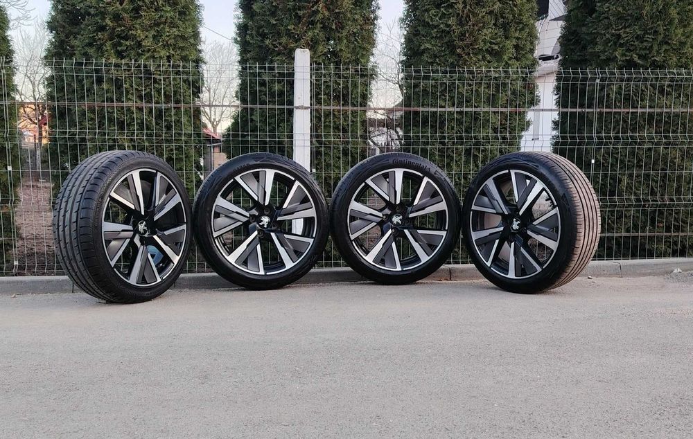 vand jante aliaj peugeot 208 gt