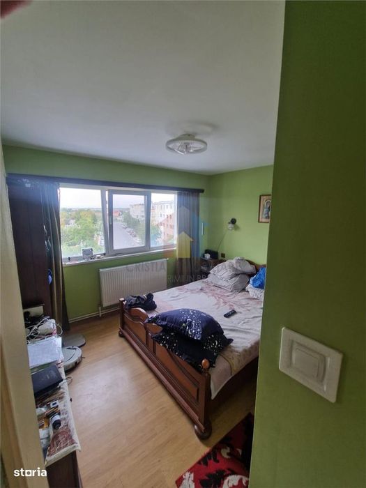 SPATIOS! 3 camere confort 1 Decomandat, 2 balcoane, 2 bai, Obor