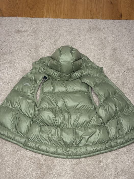 Jacketa nike puffer 14 ani