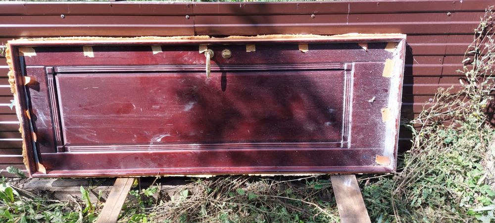 Продам двери межкомнатные