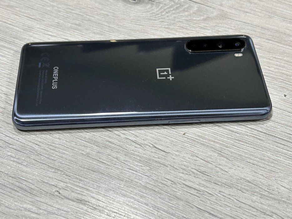 OnePlus Nord 5G 128GB 8GB RAM Dual
