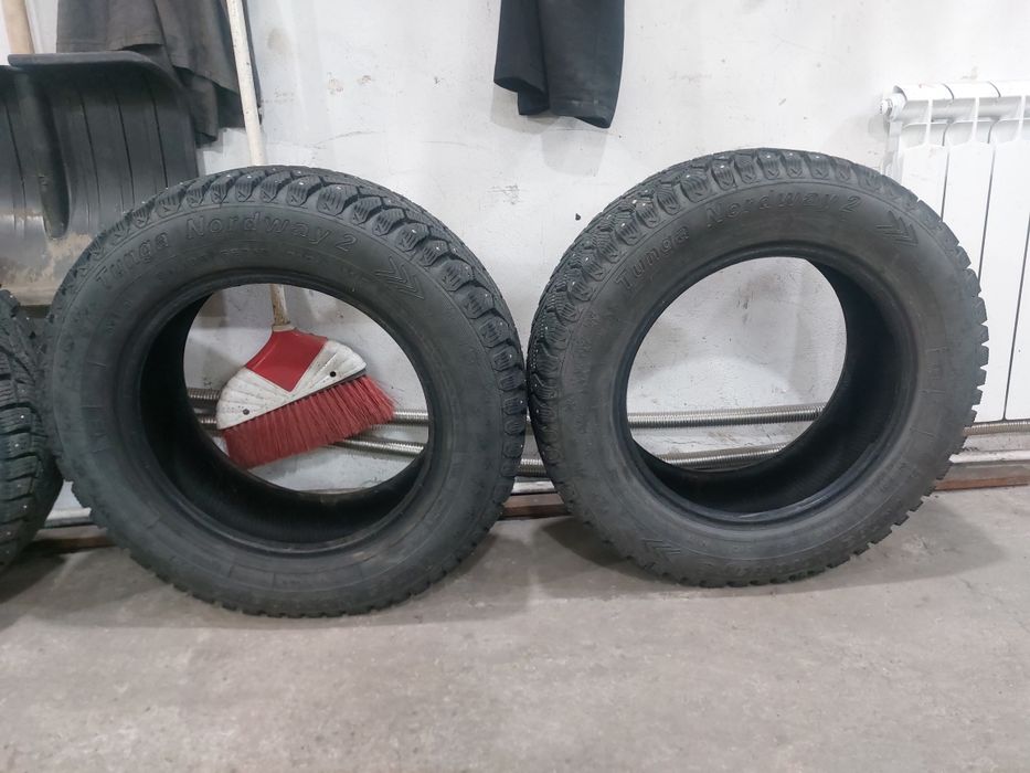 Продам зимнию резину