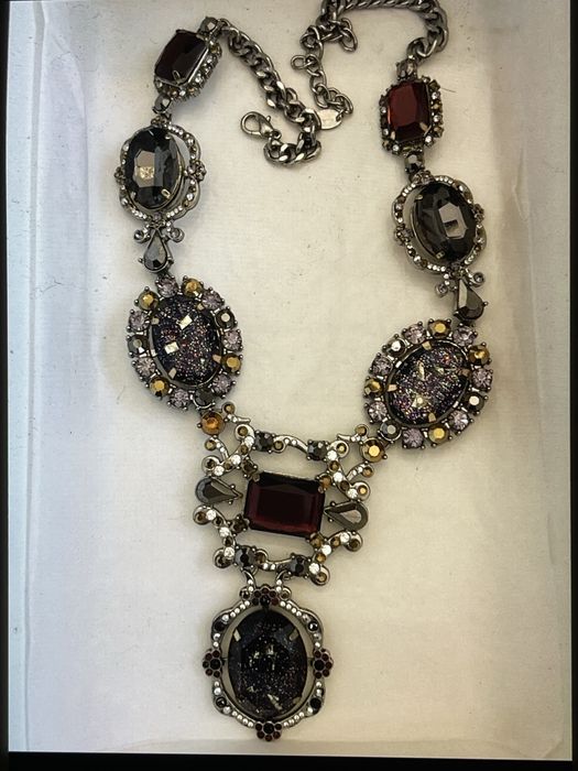 Colier   superb, versatil