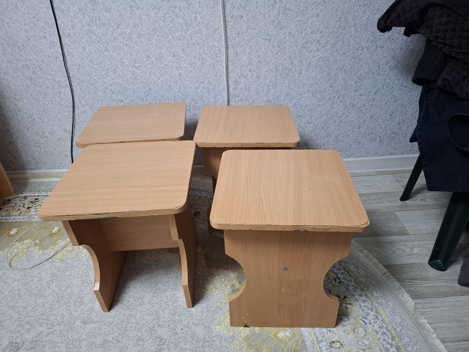 Продам табуретки