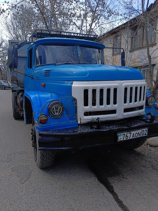 Доставка сыпучих материалов ЗИЛ сельхоз .щебень отсев Сникерс песок