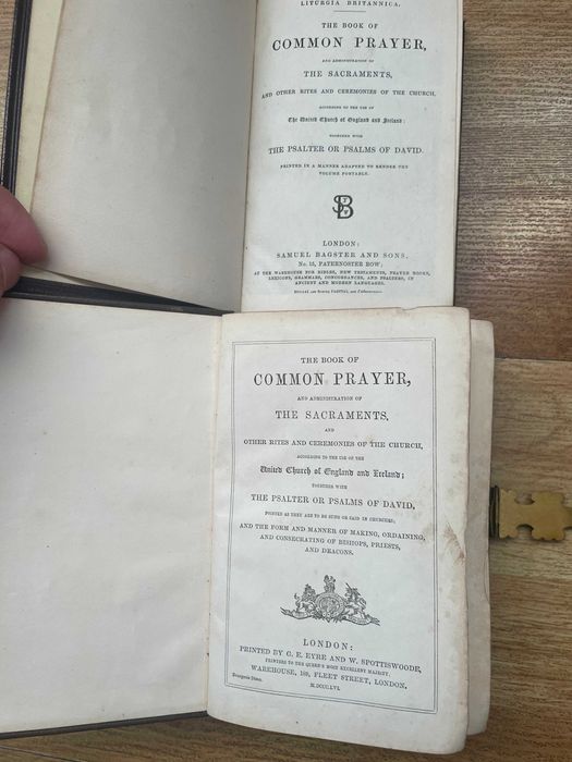 2 Biblii vechi + 2 carti rugaciuni ( Prayer Book ), engleza, an 1850