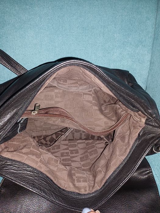 Poseta piele naturală