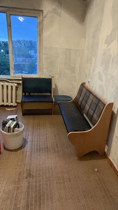 Продам шкаф и углавой диван бу