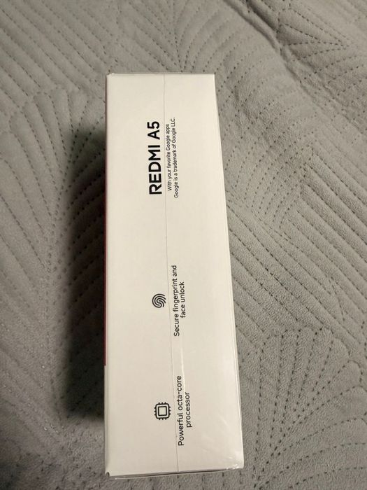 Пролам абсолютно новый телефон марки REDMI A5