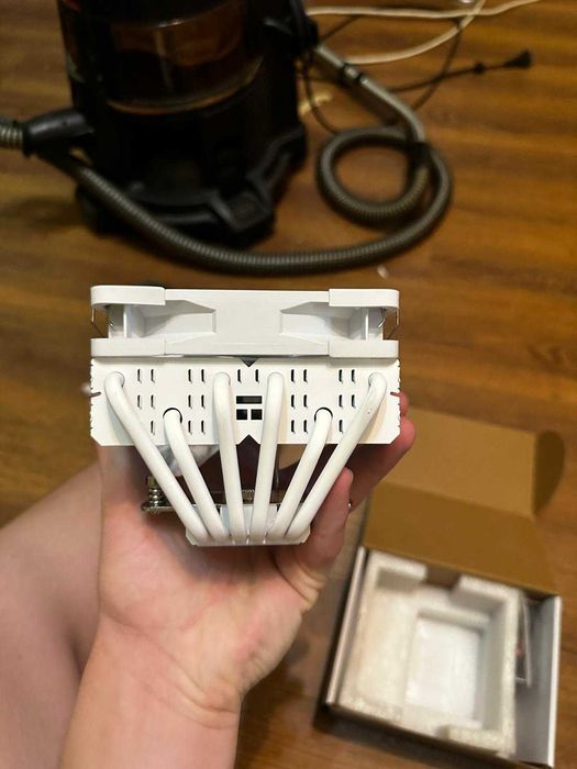 Cooler CPU Thermalright SI-120 White ARGB – Design premium, răcire eficientă, stare impecabilă