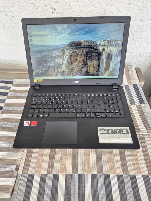 Laptop Acer Aspire3 ssd ddr4 1080p
