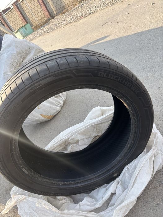 Шины r18 в отличном состоянии