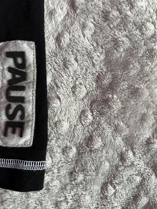 Дамски дрехи Pause