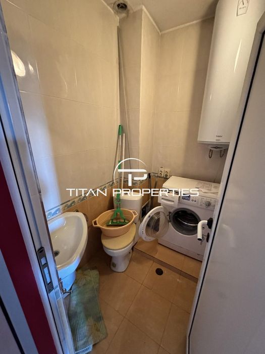 Продава се Тристаен апартамент в Бургас, Братя Миладинови - 86 кв.м за 2059 €/кв.м - Снимка #14