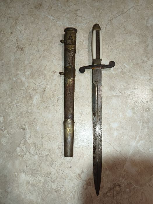 Кортик офицерски