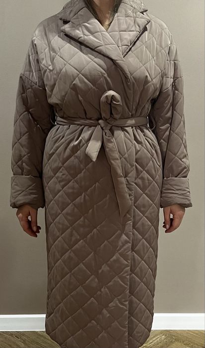 Плащ женский стенанный