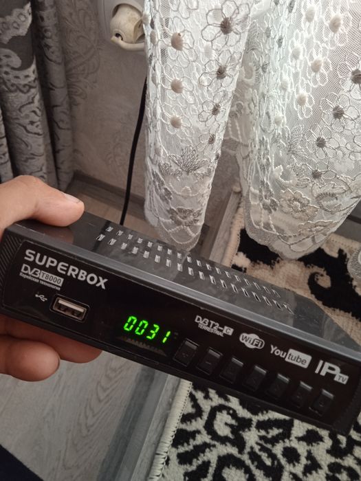 Tuner 2 ta sotiladi beko superbox