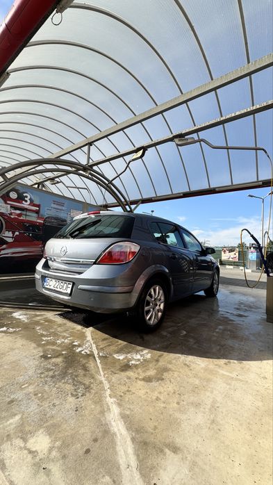Vând opel astra h