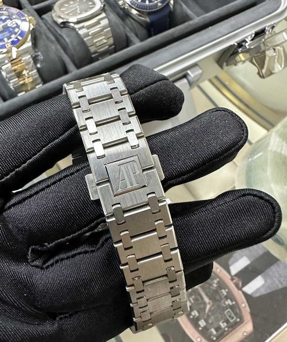 Audemars Piguet Royal Oak Jumbo 15202st