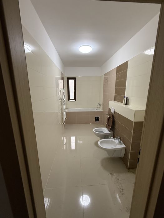 Inchiriez in Dumbravita kaufland ap.3 camere parter