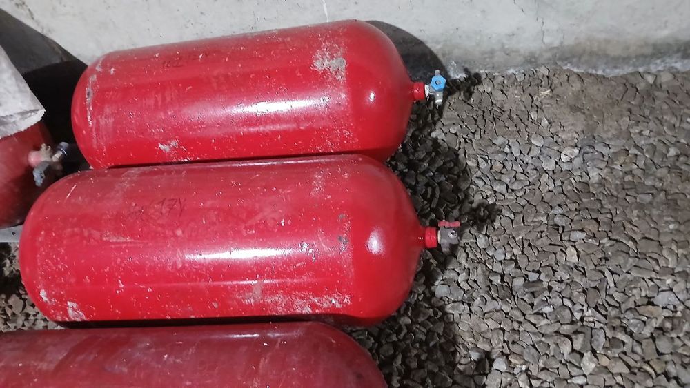 Gaz balonlar sotiladi