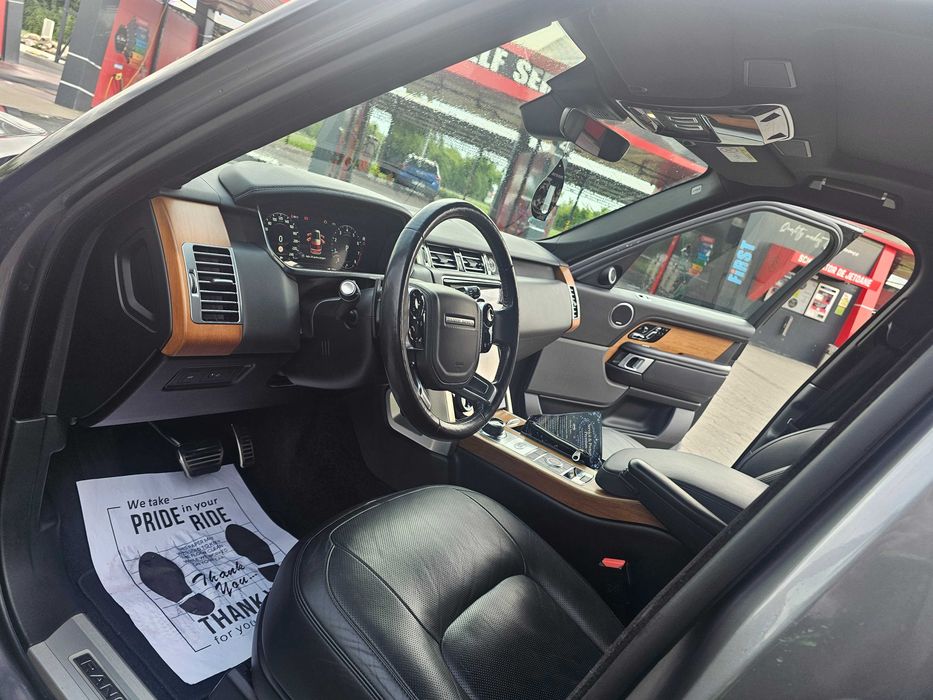 Range Rover Vogue 2019 3.0L Benzina