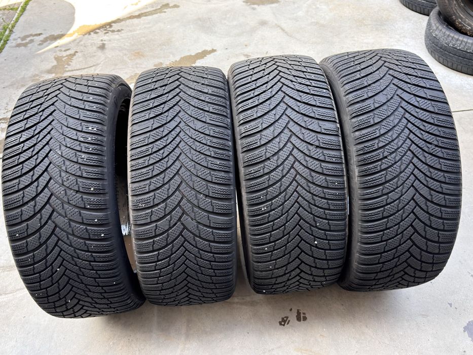 245/45/R18 Firestone Winternawk4 4бр зимни dot3121