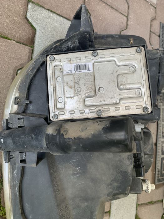 Фар ляв десен ситроен С5 citroen c5 ксенон