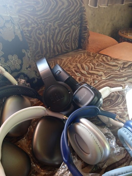 Наушники,,новые,,для,,всех