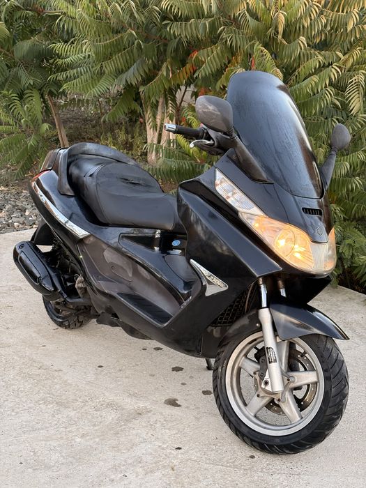 Scuter Piaggio x8 250 cc recent adus !cu acte in regula !