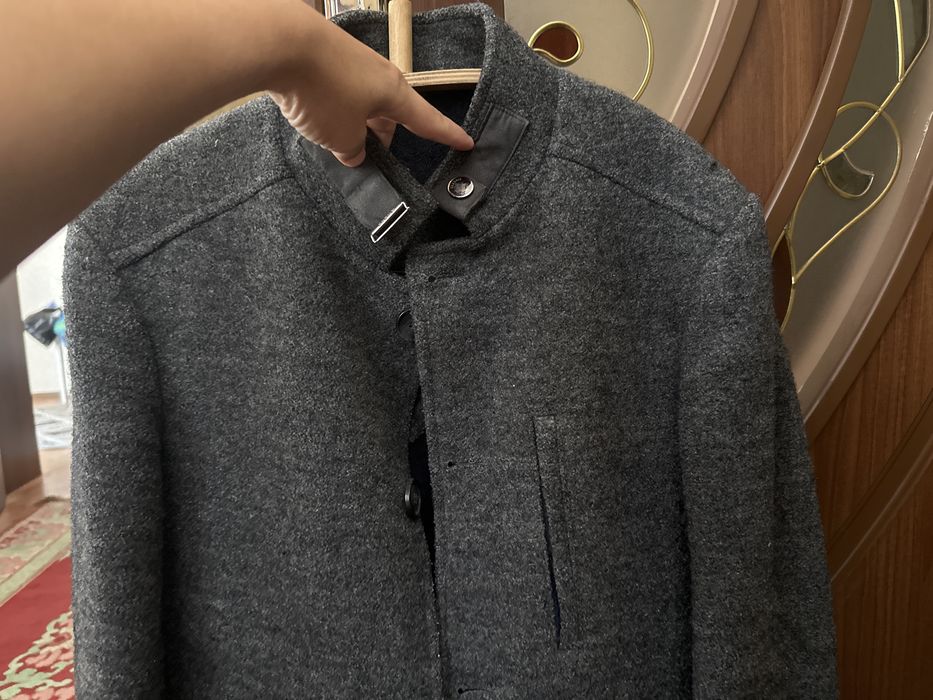 Мужское полу пальто