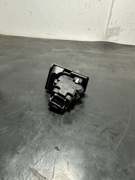 Contact cu cheie BMW Seria 3 E90 E91 E92 E93 | 6964720