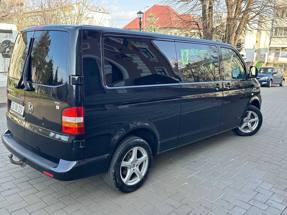 VW T5 Caravelle 2,5 tdi 2008 automat full accept variante !