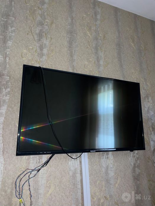 Телевизор Roison 43" — в отличном состоянии