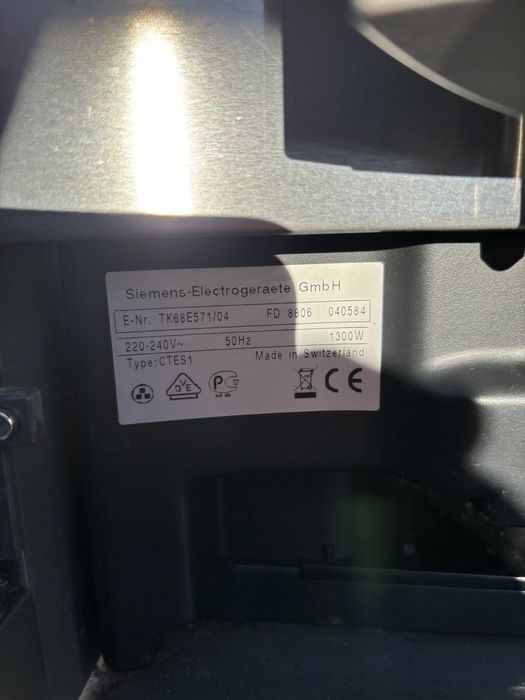 Кафе автомат за вграждане Siemens tk68e571/04