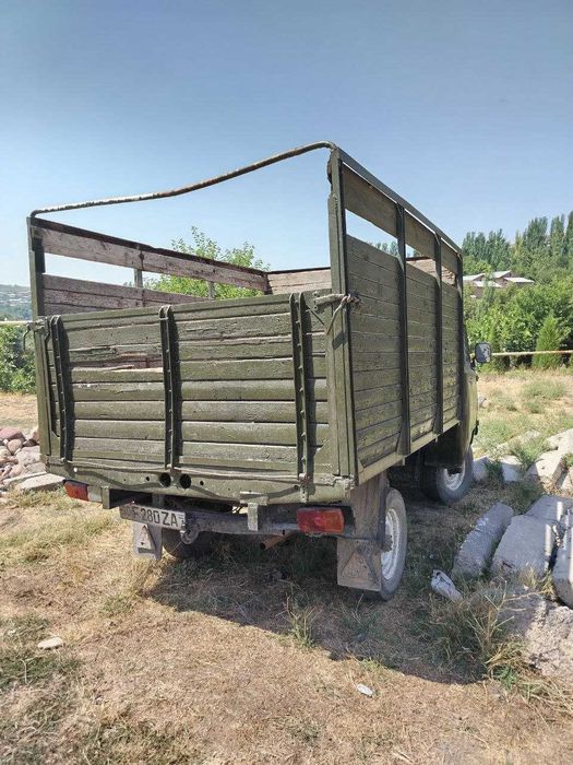 Uaz sotiladi. Holati yaxshi