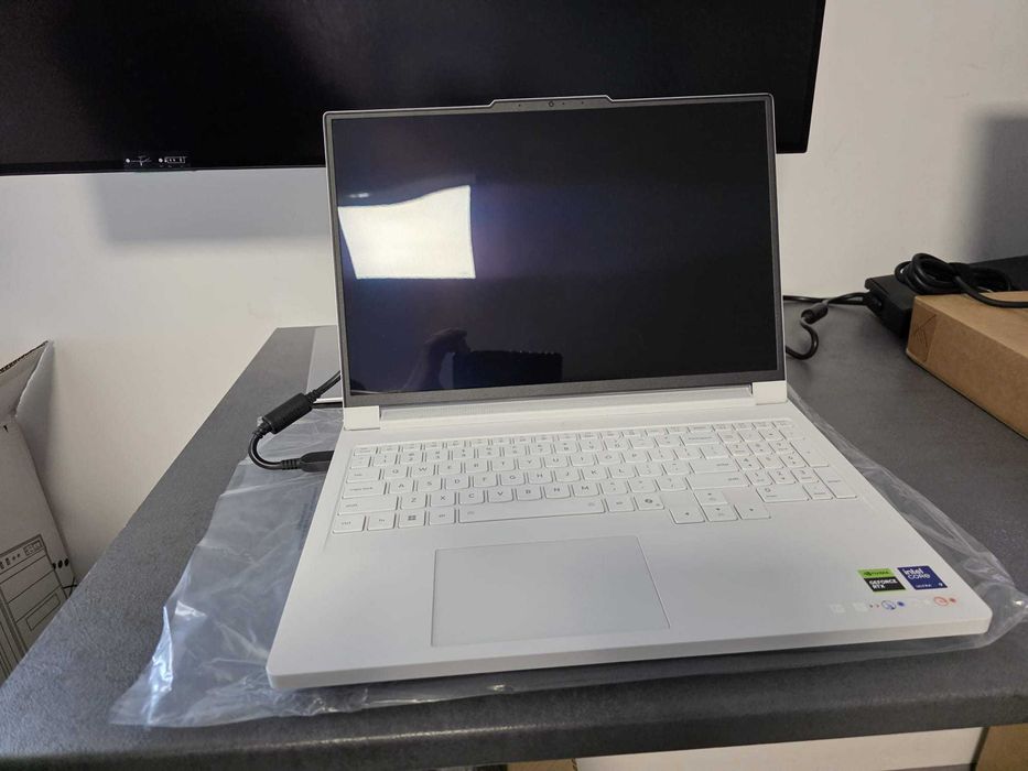 Laptop gaming Legion Pro 7