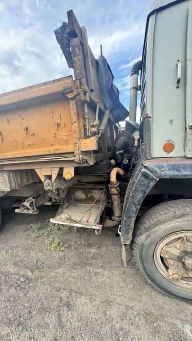 Продам КамАЗ зерновоз