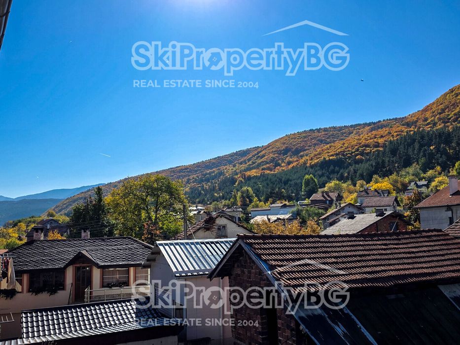 Къща с 4 спални в село Доспей, близо до Боровец!