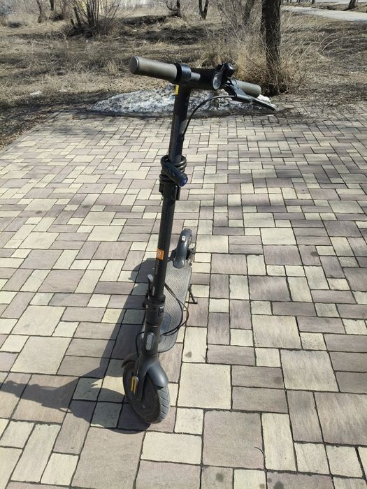 Электро самокат,, сяокат,,.