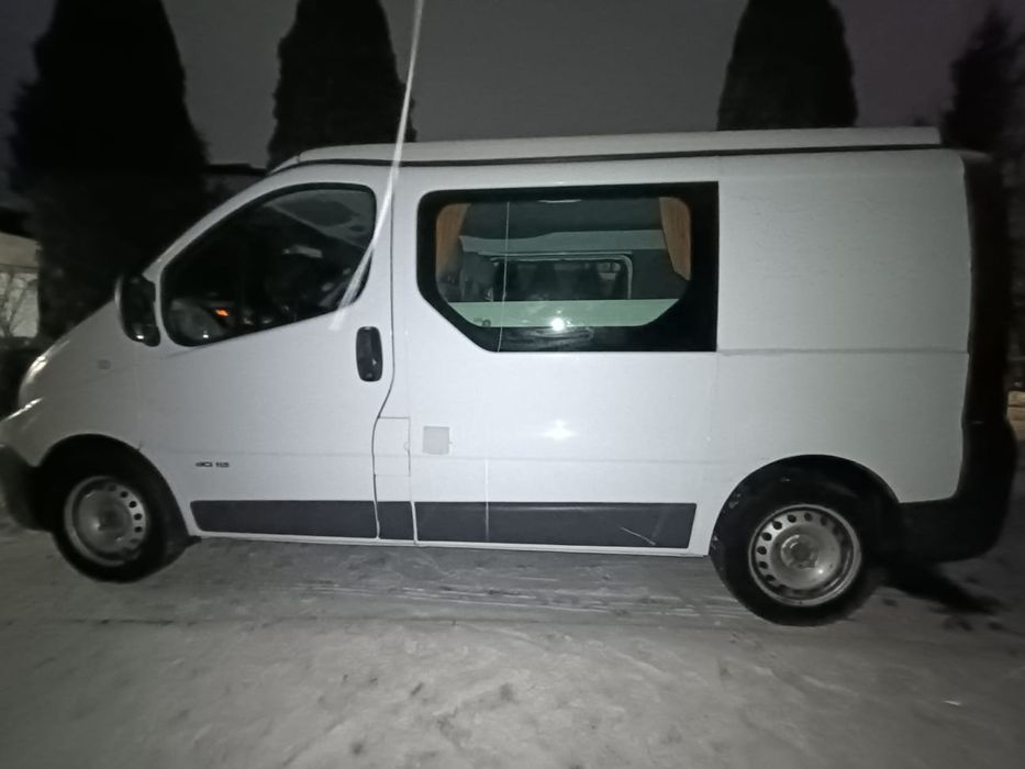 Renault Trafic 2.0 dci camper acoperis rabatabil