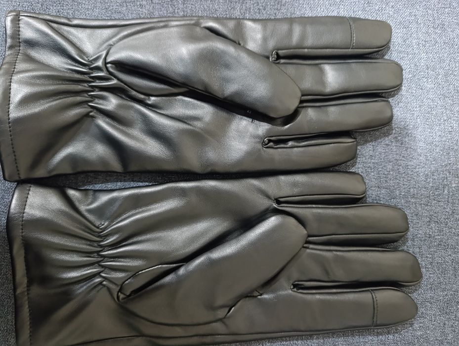 Перчатка кожаный