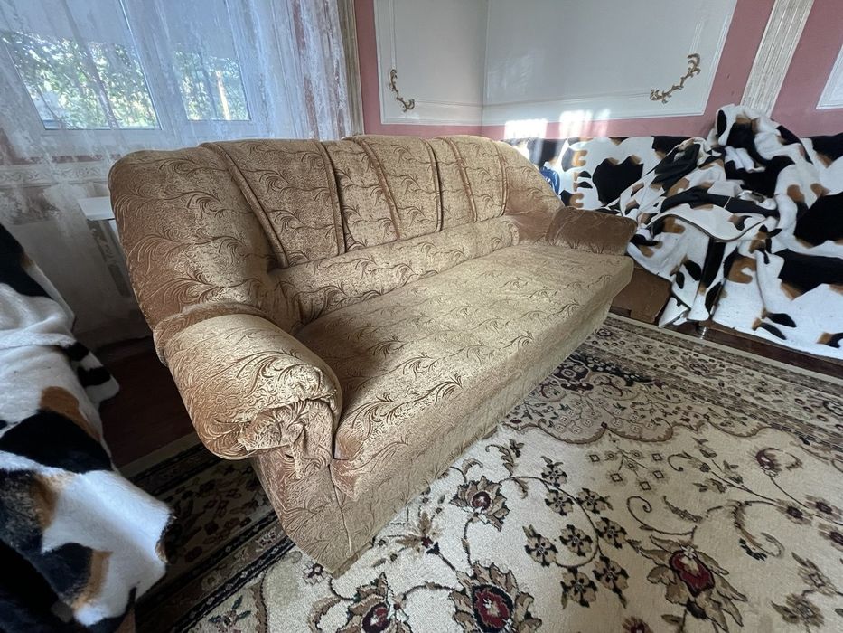 Диван и кресло качества норма