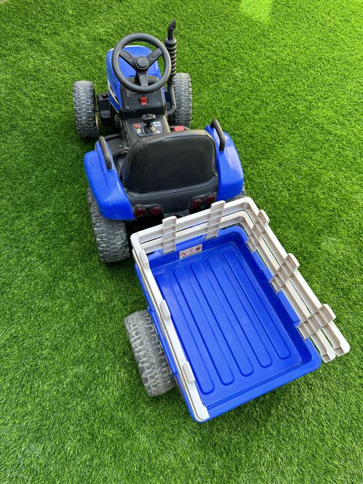 Синий трактор детский