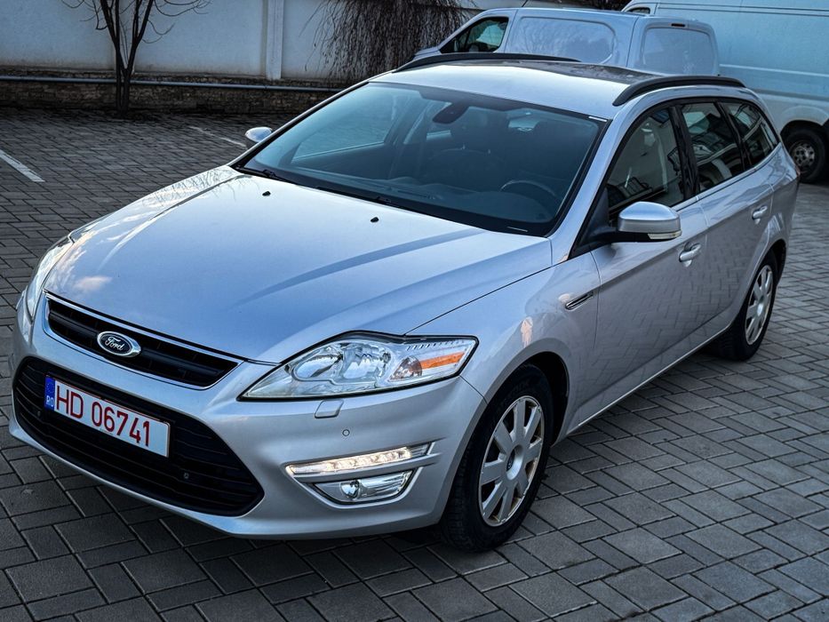 Ford Mondeo  2.0 Tdci Navi LED