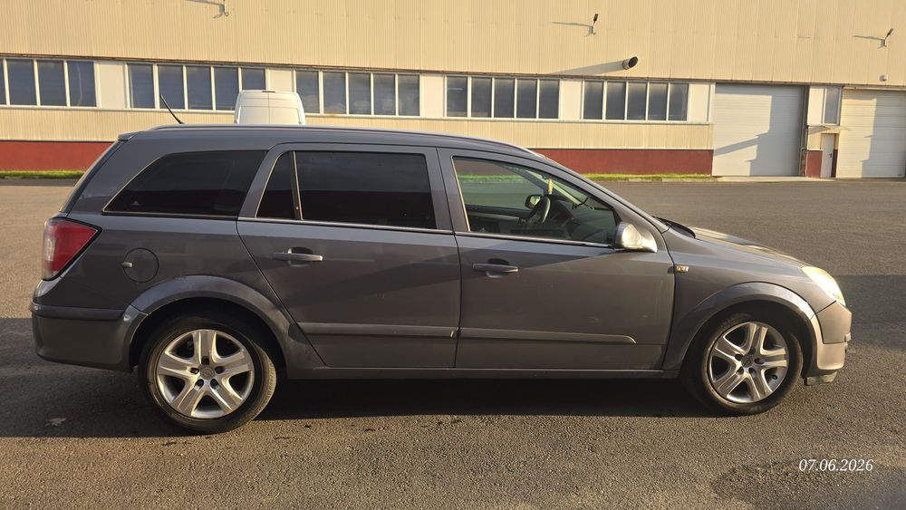 Opel Astra H Caravan