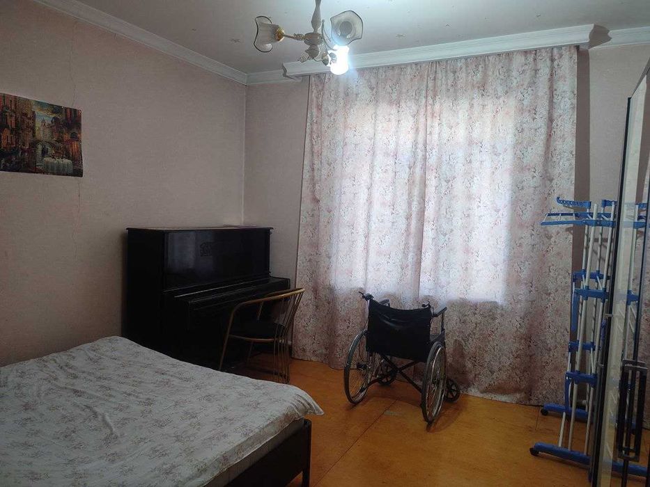 Дом на участке 4.3 сотки 5 комнат недалеко Кадышева